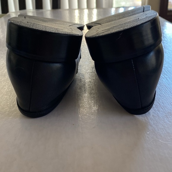 BLAKE MCKAY Men\'s Black Leather Loafers Size 10 main image 5
